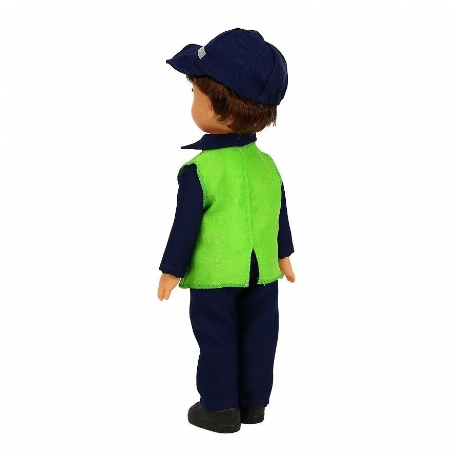 картинка Мальчик в костюме постового ДПС от магазина снабжение школ