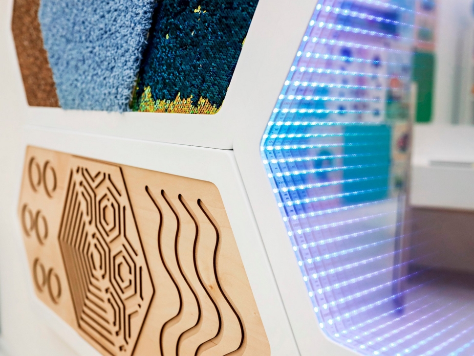 картинка Декоративная тактильная панель - «Рельефные формы» от магазина снабжение школ