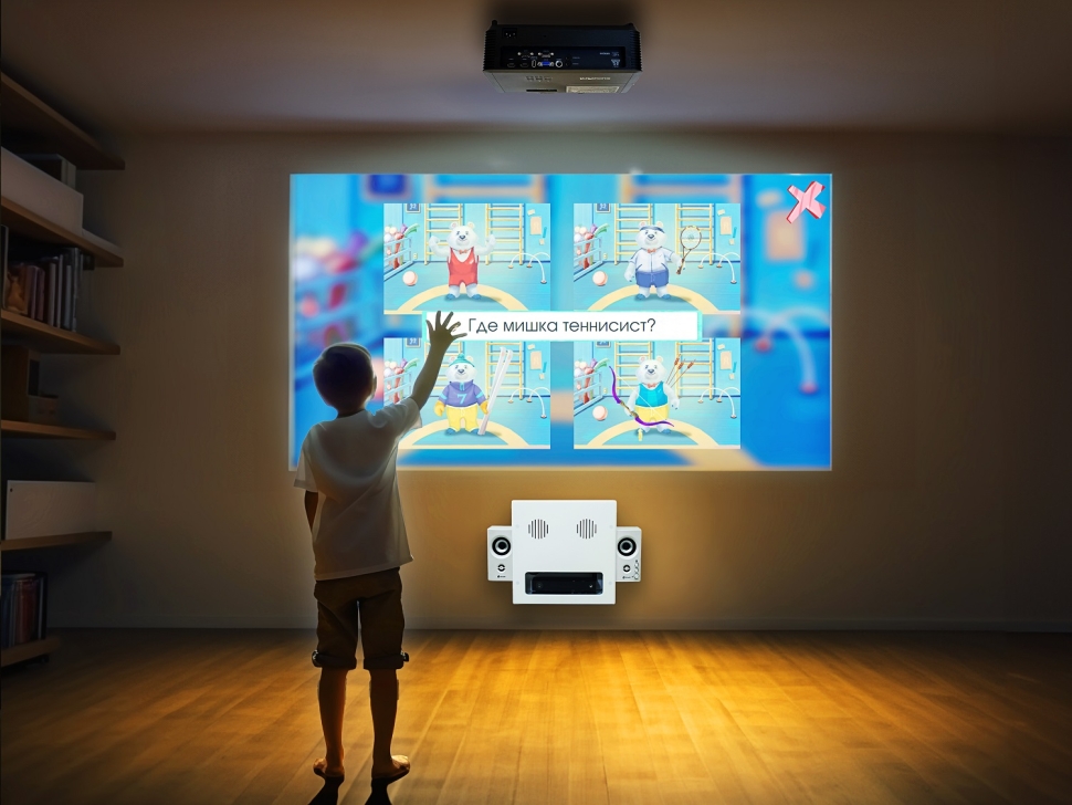 картинка «Интерактивная физкультура УМКА» -  мультимедийный центр для детских занятий от магазина снабжение школ