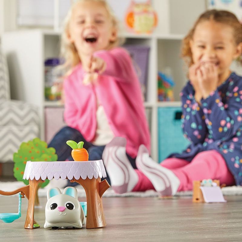 картинка Развивающая игрушка "РобоКролик Банни с малышами" от магазина снабжение школ 2