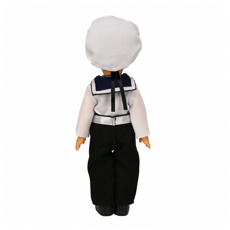 картинка Мальчик в костюме Моряка от магазина снабжение школ