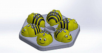 Логобот Пчелка набор для изучения алгоритмов (6 роботов и док. станция)